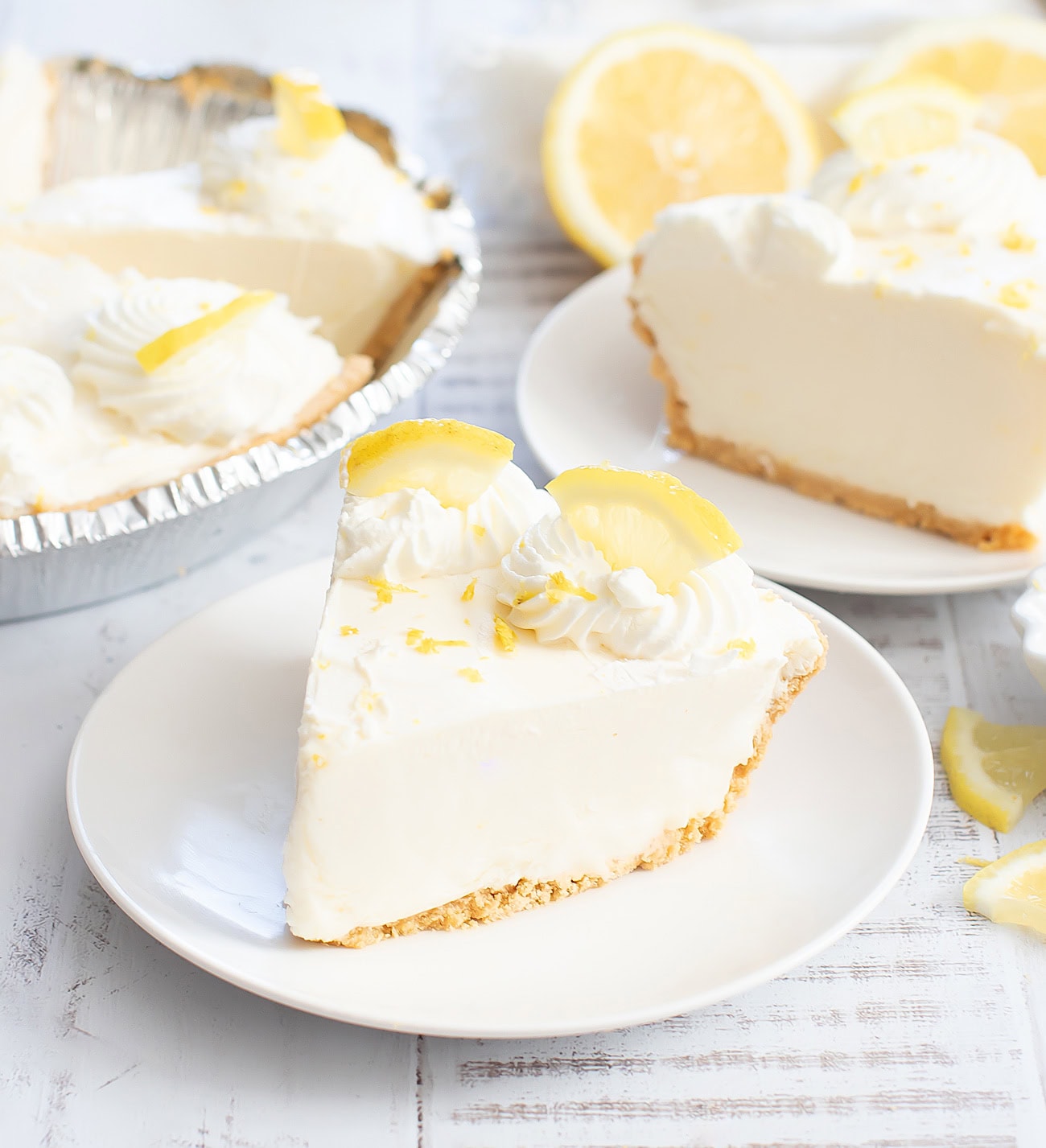 Quick Refreshing No-Bake Lemon Cream Pie for Summer